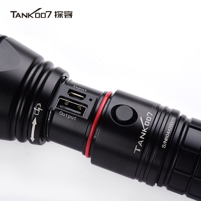 TANK007探客可充電執(zhí)勤，執(zhí)法，巡邏遠(yuǎn)射防水戶外超亮LED電筒UC20